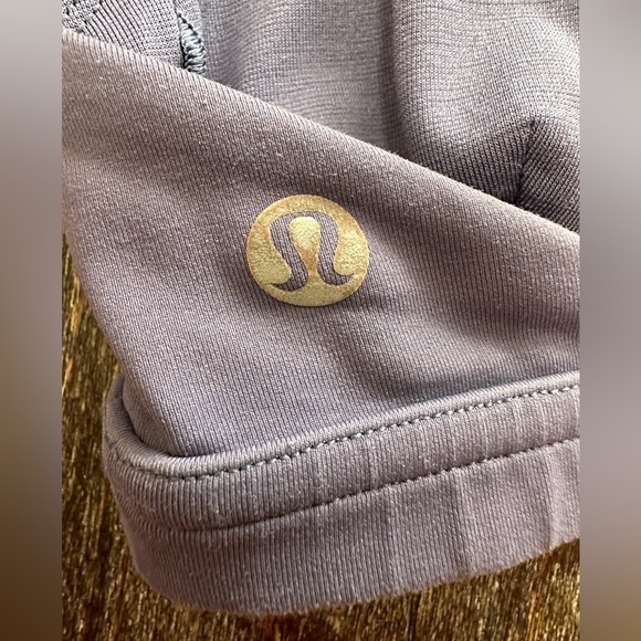 Lululemon sports bra size 4 purple color - Picture 3 of 6